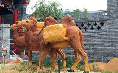 景區(qū)玻璃鋼仿真動(dòng)物駱駝雕塑