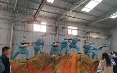 玻璃鋼仿真抗戰(zhàn)英雄人物雕塑