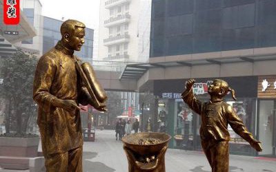 步行街?jǐn)[放玻璃鋼仿銅小吃人物雕塑