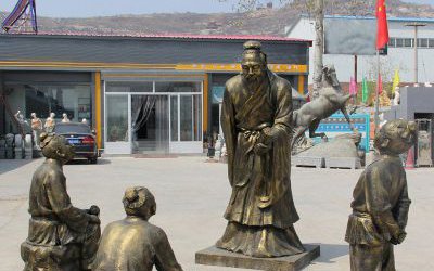 學校擺放教育家孔子講學玻璃鋼仿銅雕塑