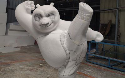 商場創意玻璃鋼卡通功夫熊貓雕塑