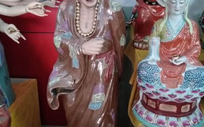 彩繪玻璃鋼景觀活佛濟公雕塑