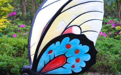 小區(qū)公園玻璃鋼彩繪蝴蝶雕塑