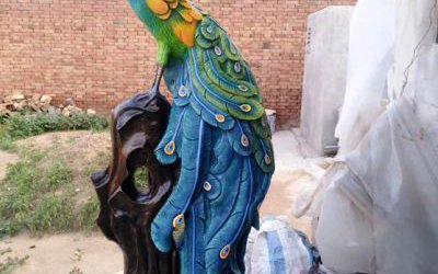 商場景區(qū)玻璃鋼彩繪仿真動物孔雀雕塑