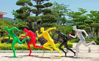 戶外抽象人物玻璃鋼體育廣場跑步運動景觀擺件雕塑