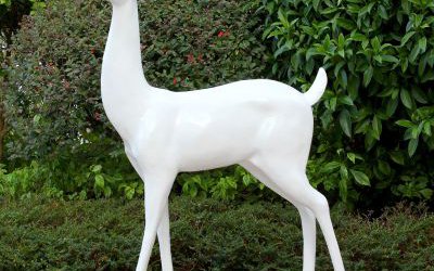 別墅小區(qū)玻璃鋼仿真鹿雕塑